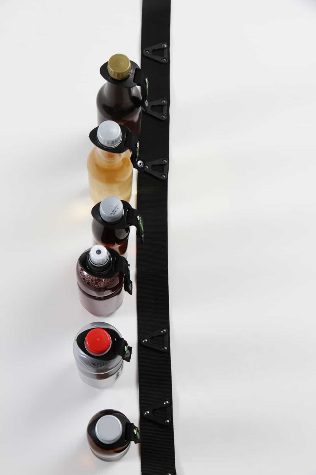 SIXBAG Gürtel-Set mit 6 PET-Flaschenhalter / Getränkehalter